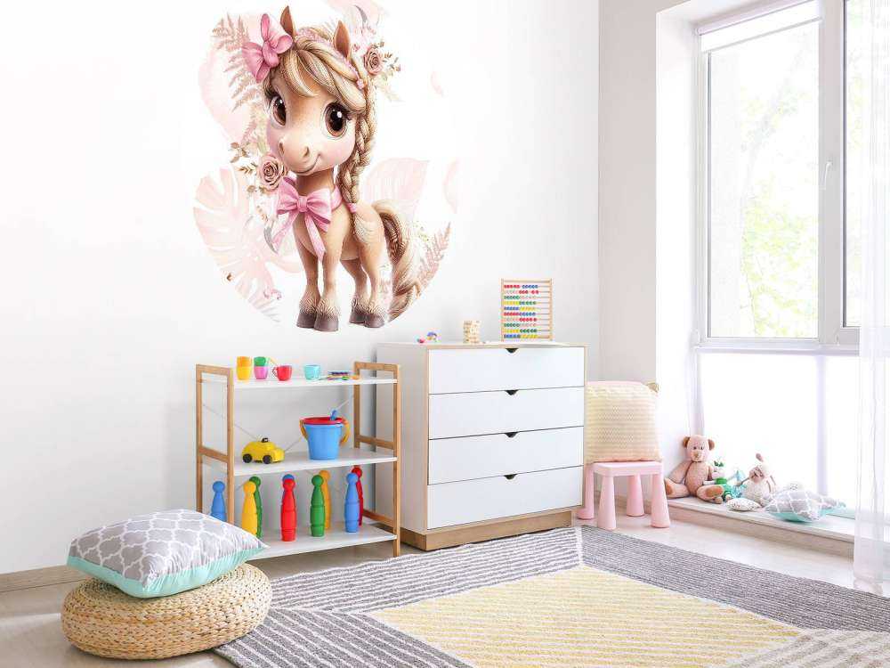 Pony elegante con fiocco rosa