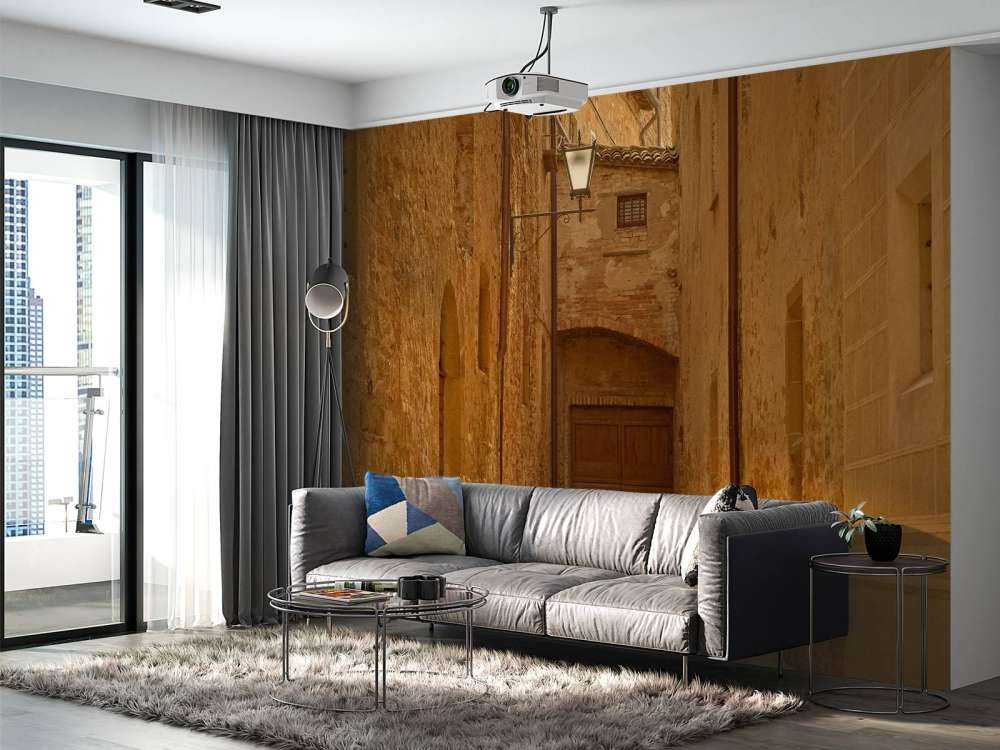 Strada italiana con lanterna