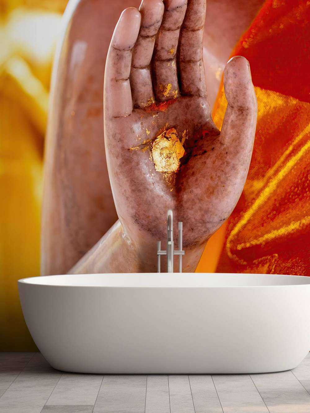 Palma con placca d'oro Complesso di templi di Bangkok (Thailandia)  