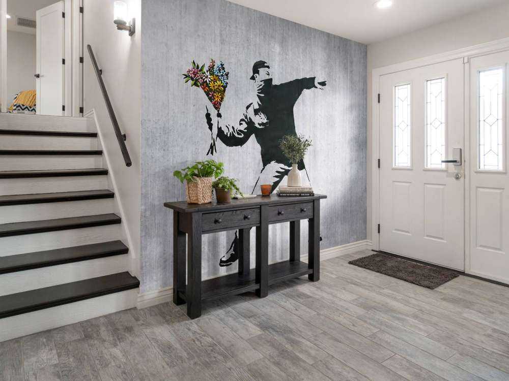 Banksy - Flower thrower, grey concrete