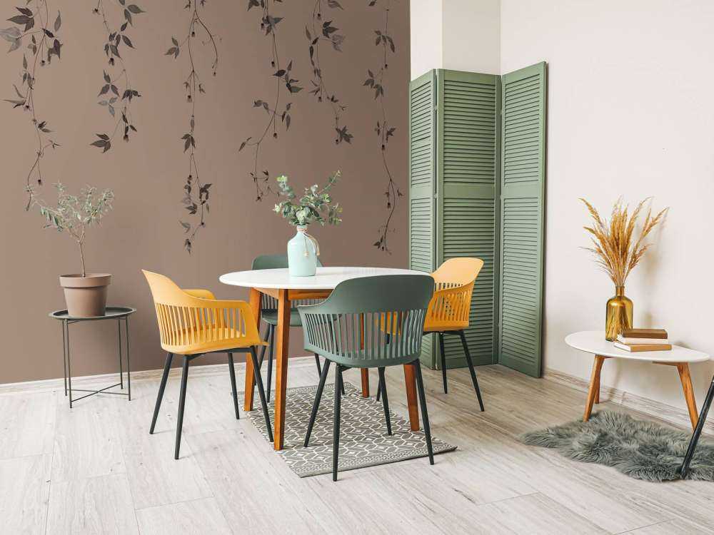 Ramoscelli di clematide su tortora