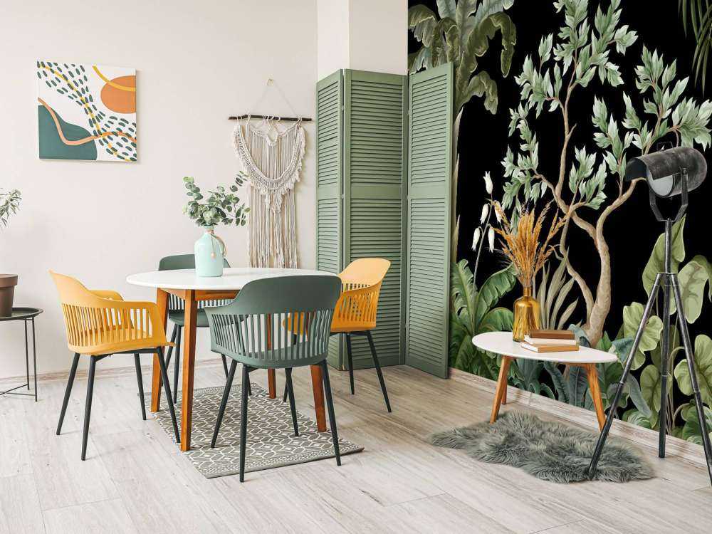 Alberi con sfondo scuro