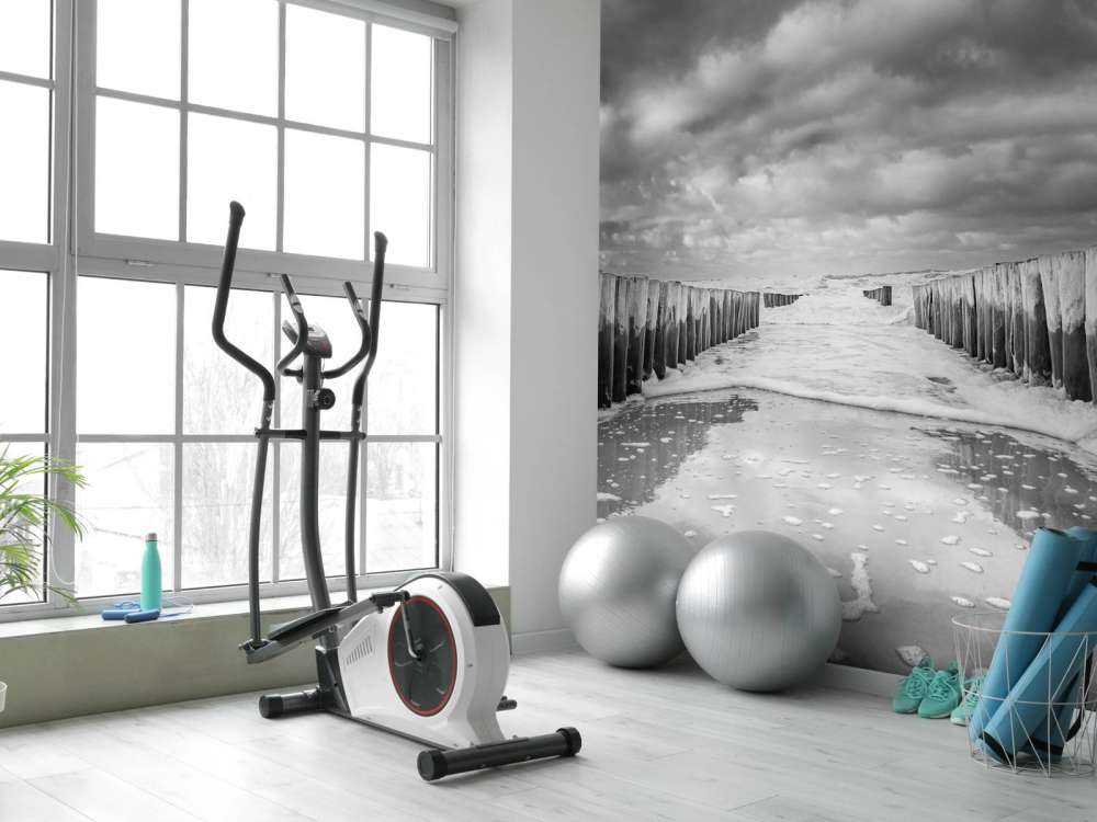 Mare agitato in bianco e nero