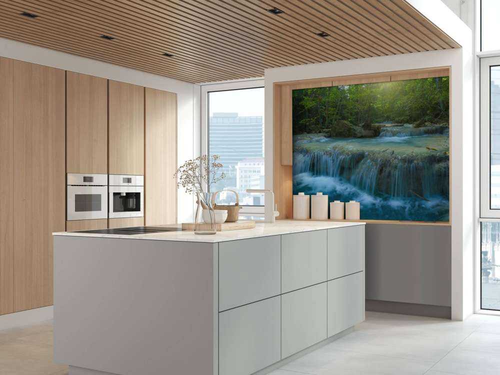 Bella cascata profonda