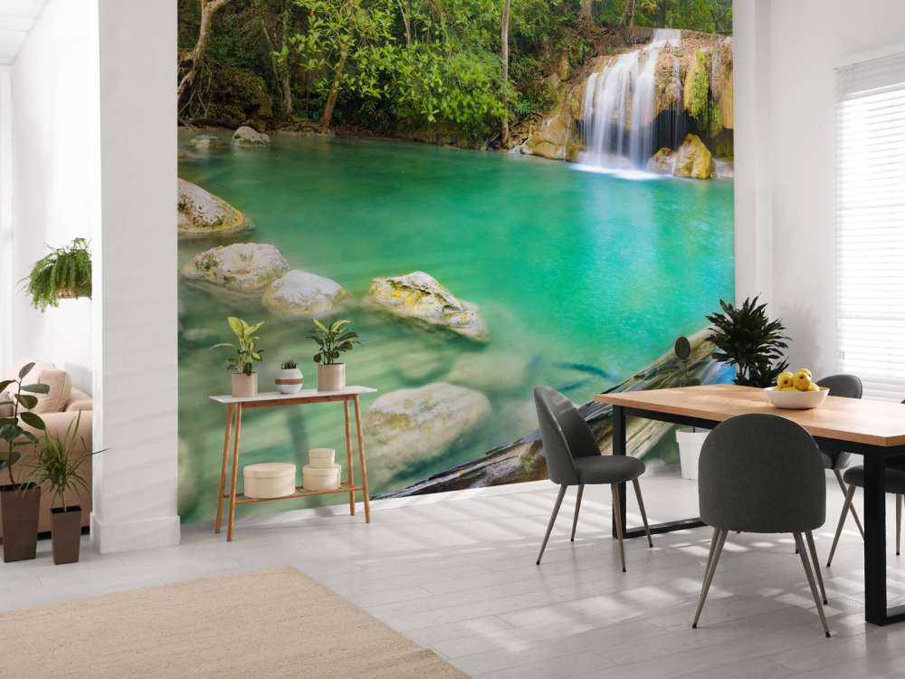 Bella cascata in Thailandia