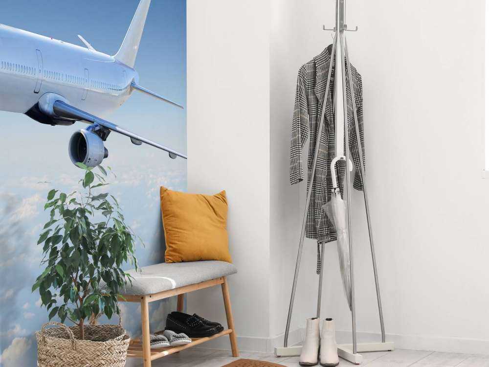 Aereo sopra le nuvole