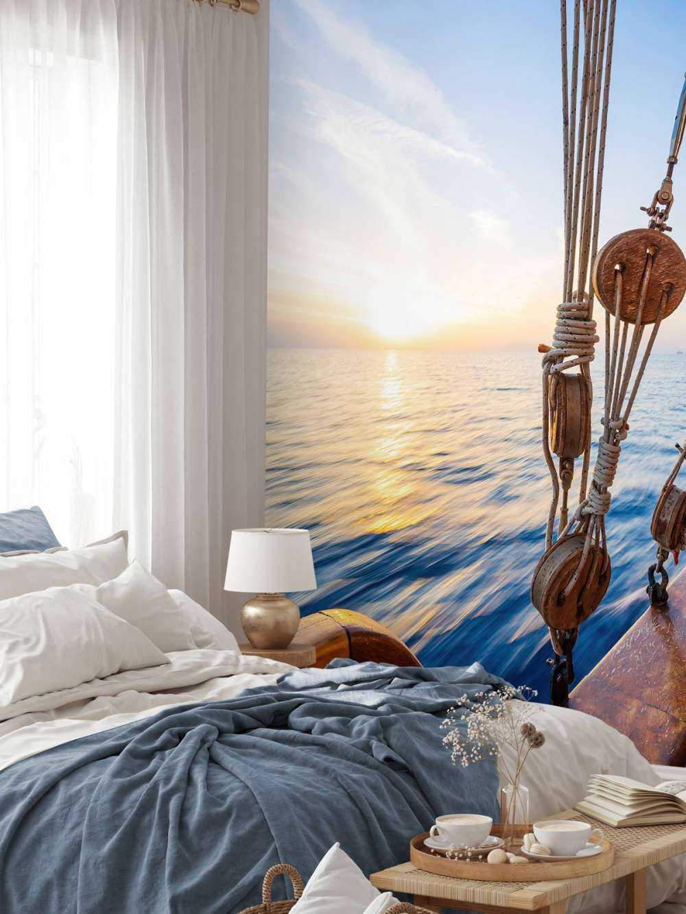 Barca a vela al tramonto