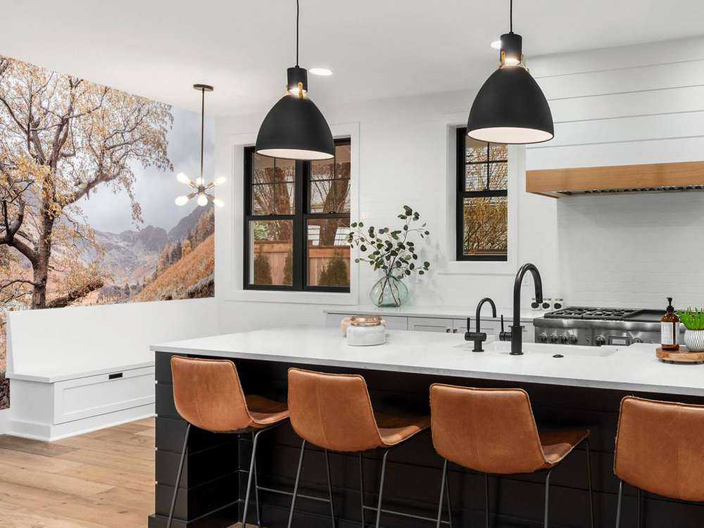 Sentiero tra le montagne