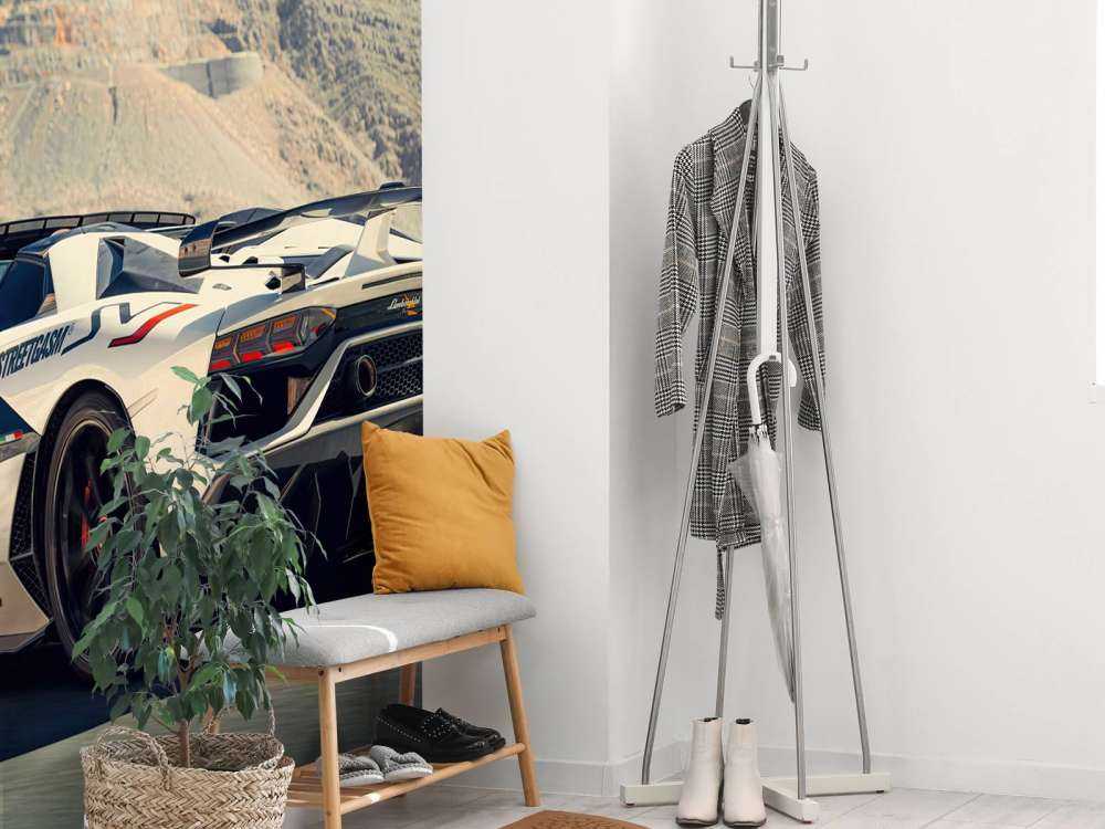 Supercar su passo montano