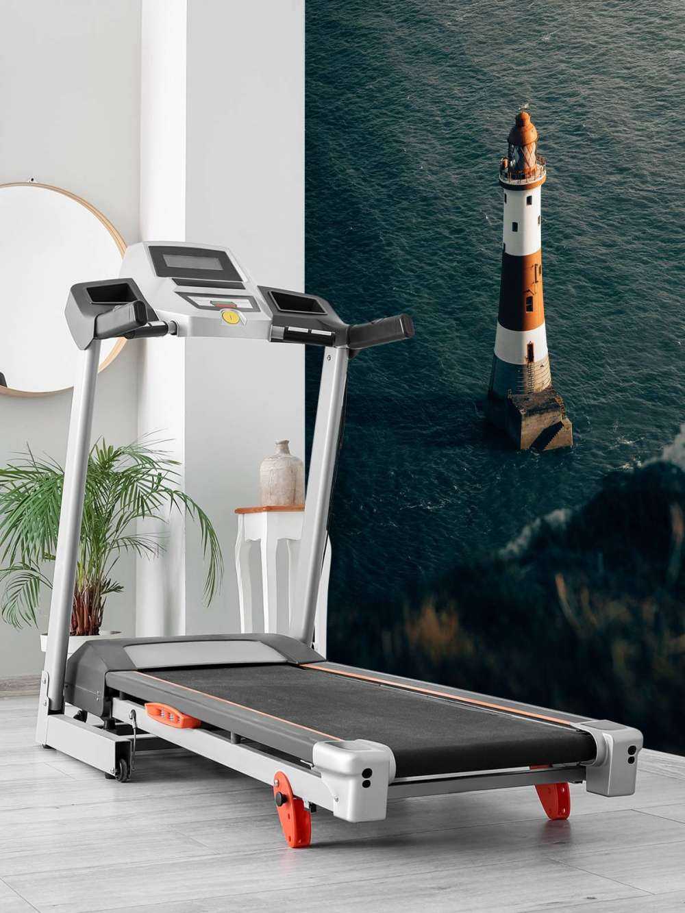 Faro sulla costa inglese