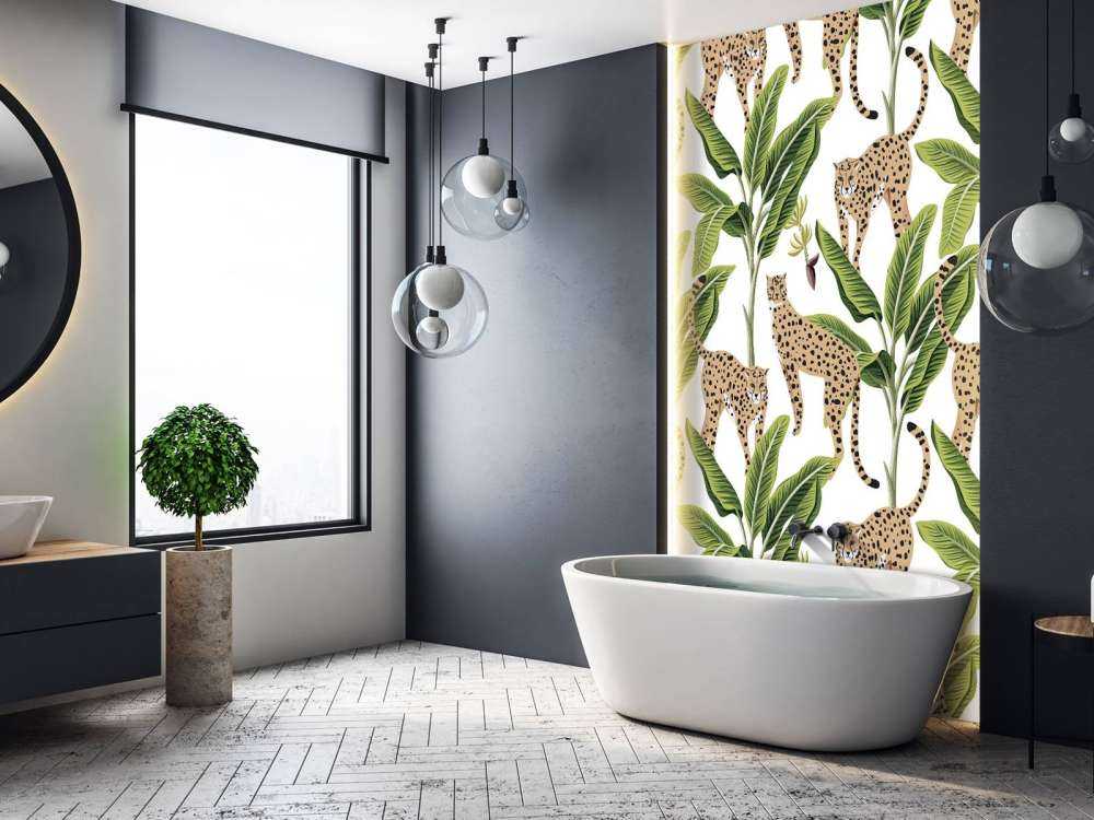 Ghepardo tra gli alberi