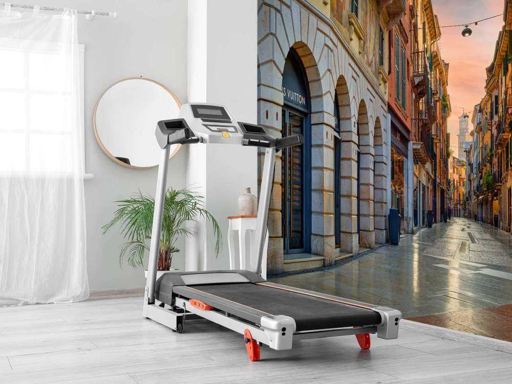 Via dello shopping all'alba