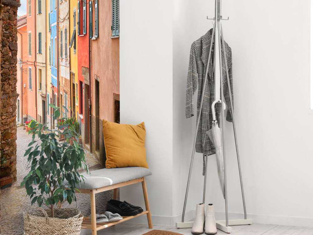 Strada italiana con arco