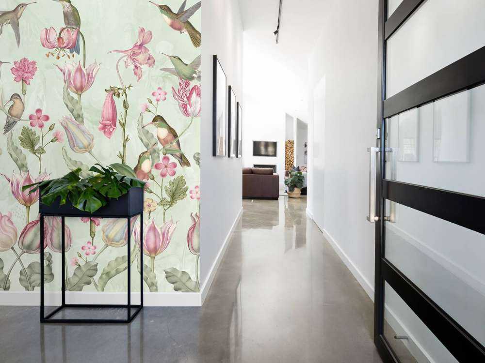 Sinfonia di Colibrì Primaverile - Armonia Verde Menta