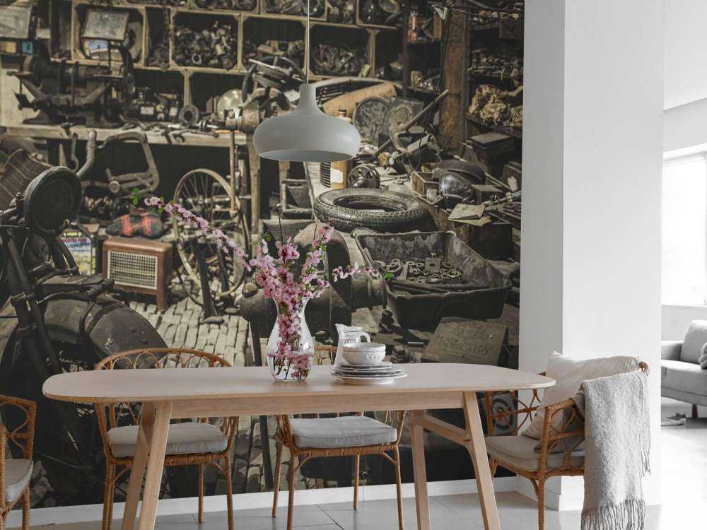 Vecchia officina di motori