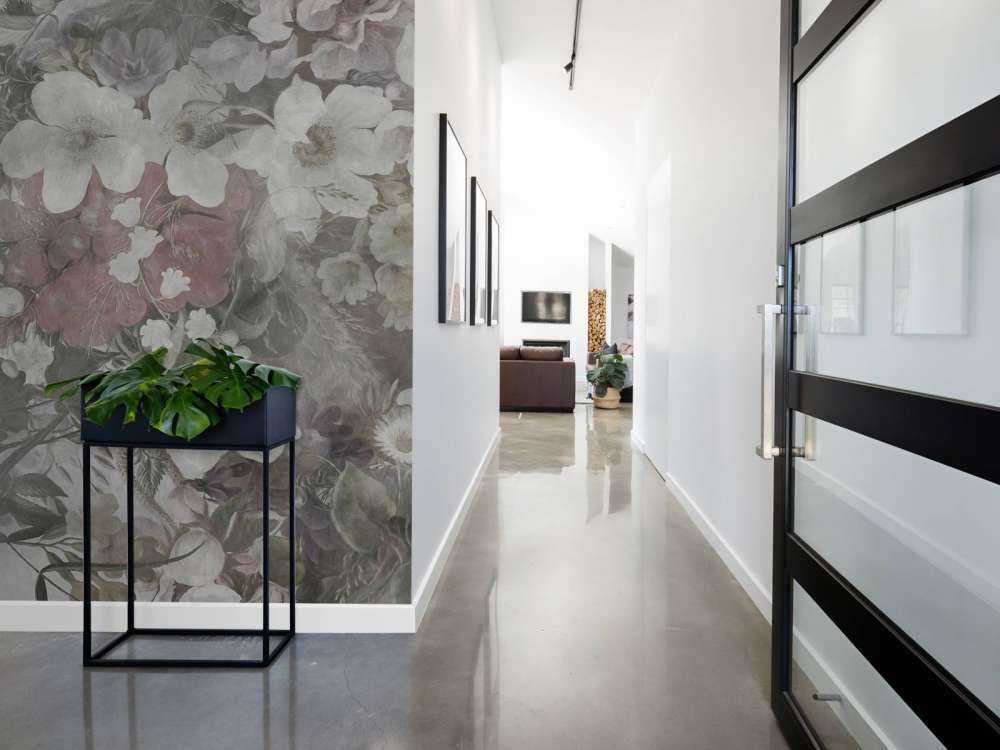 Mela in fiore e Anemoni