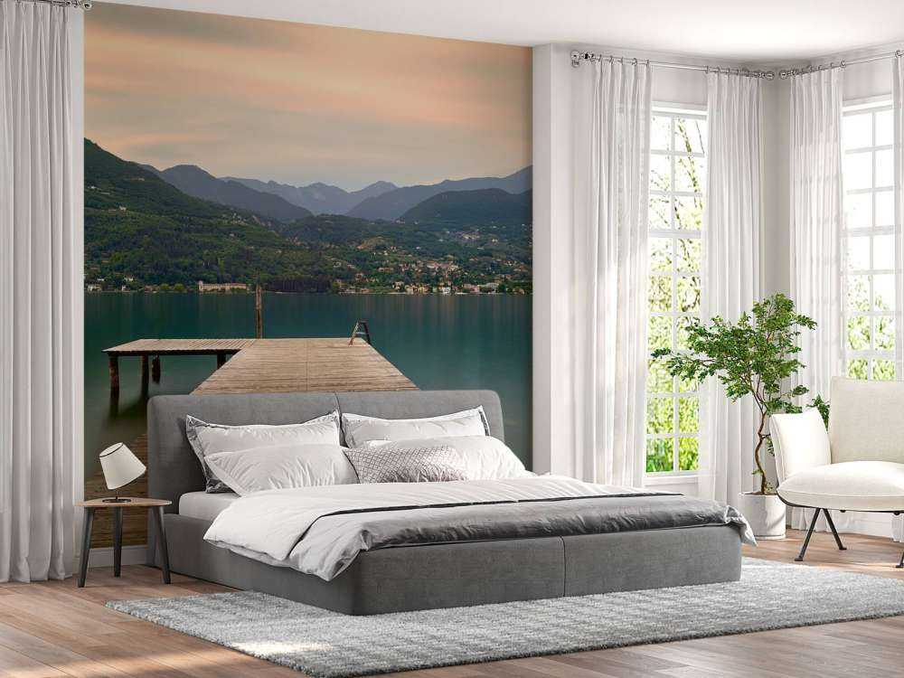 Pontile sul lago di Garda