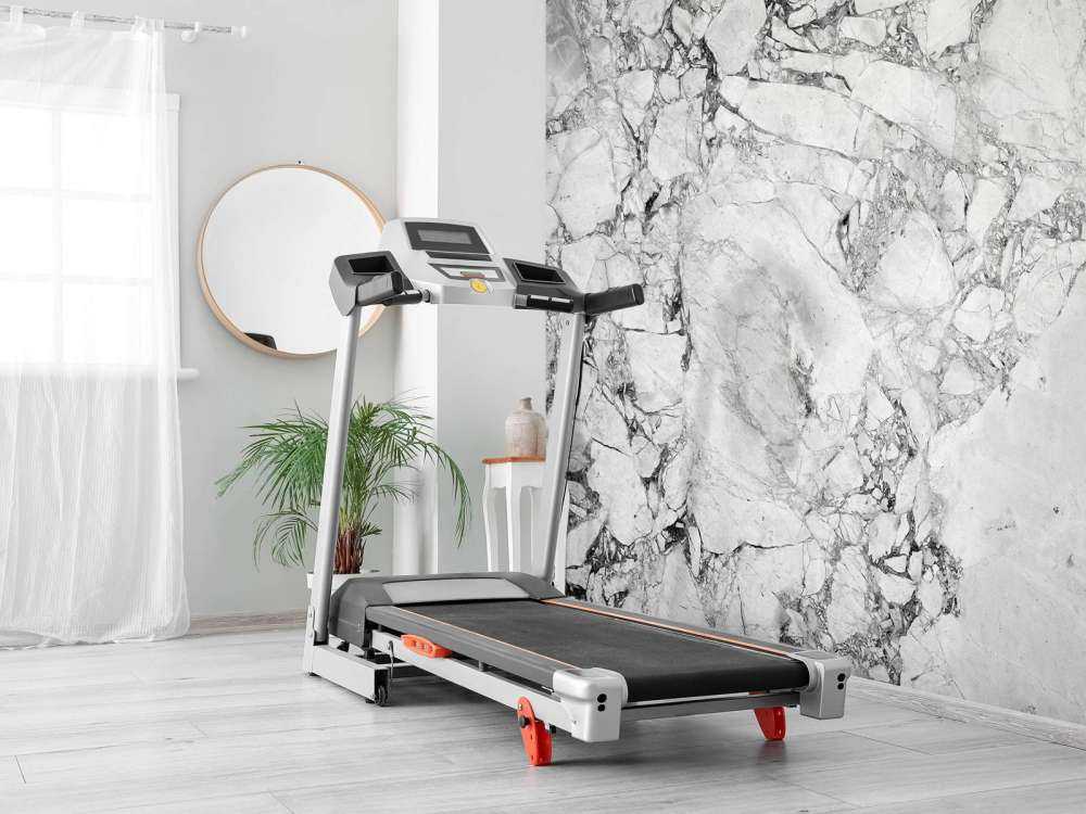 Marmo bianco e nero con struttura grossolana