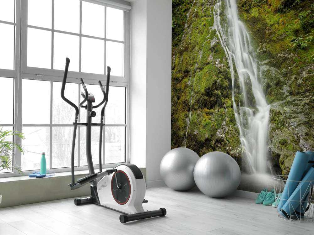 Cascata con un bellissimo verde 