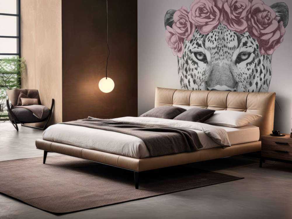 Leopardo con fiori rosa