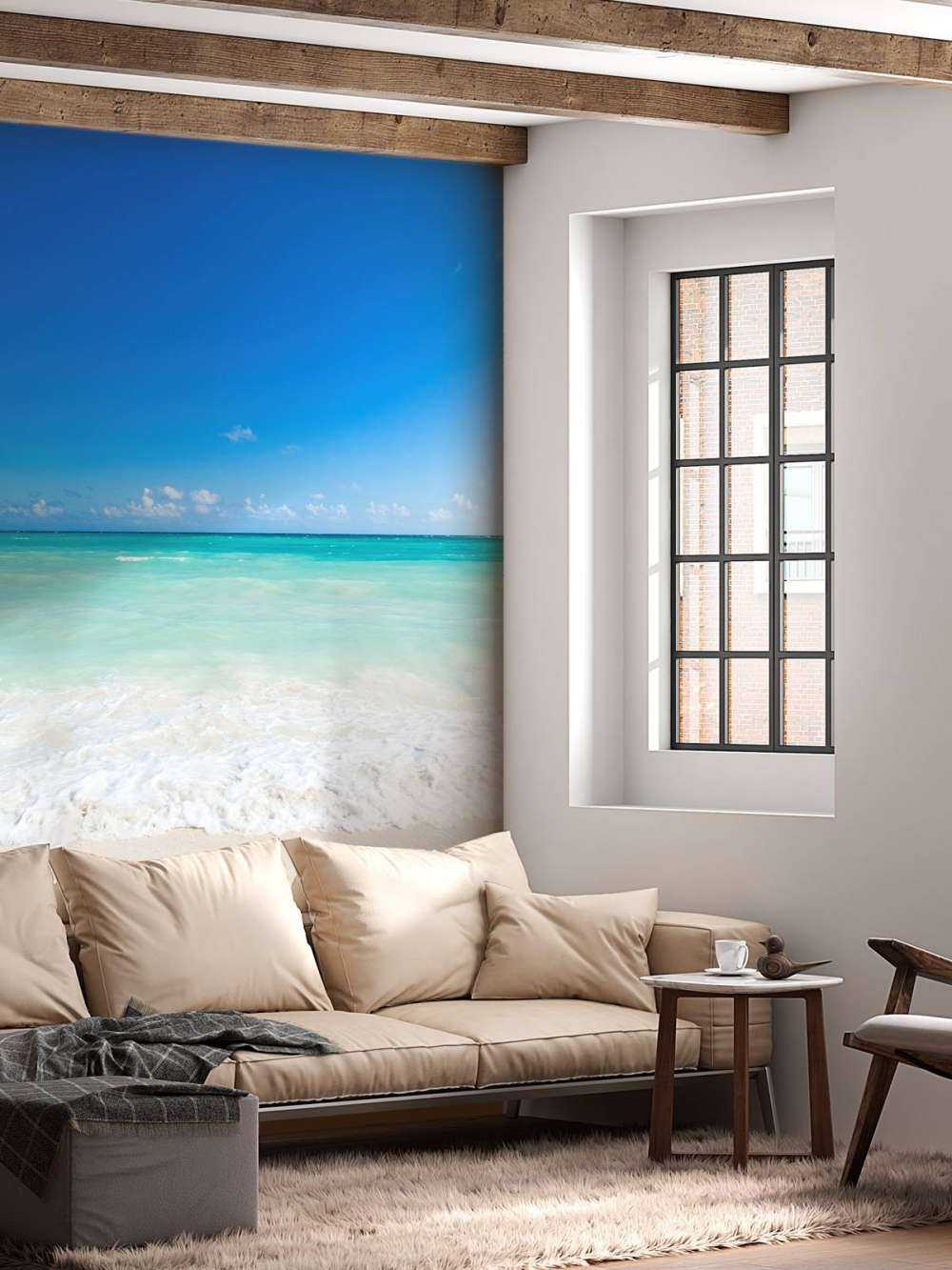 Spiaggia bianca e onde