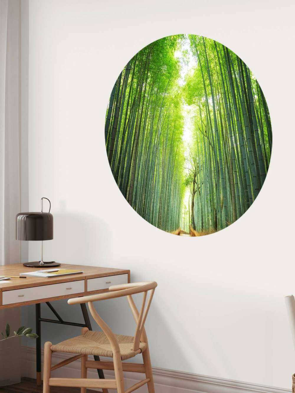 Sentiero attraverso il bambù