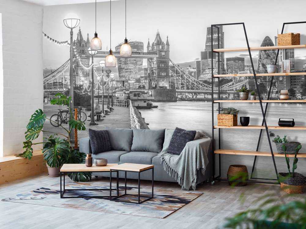 Passeggiata sul lungofiume di Londra