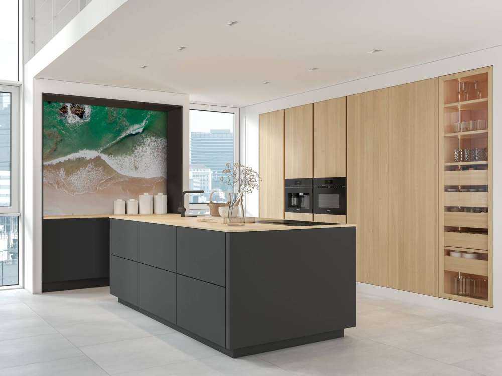 Spiaggia con le onde