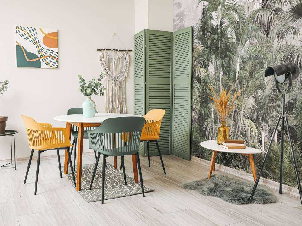 Bosco Nebbioso di Verde Sussurrante