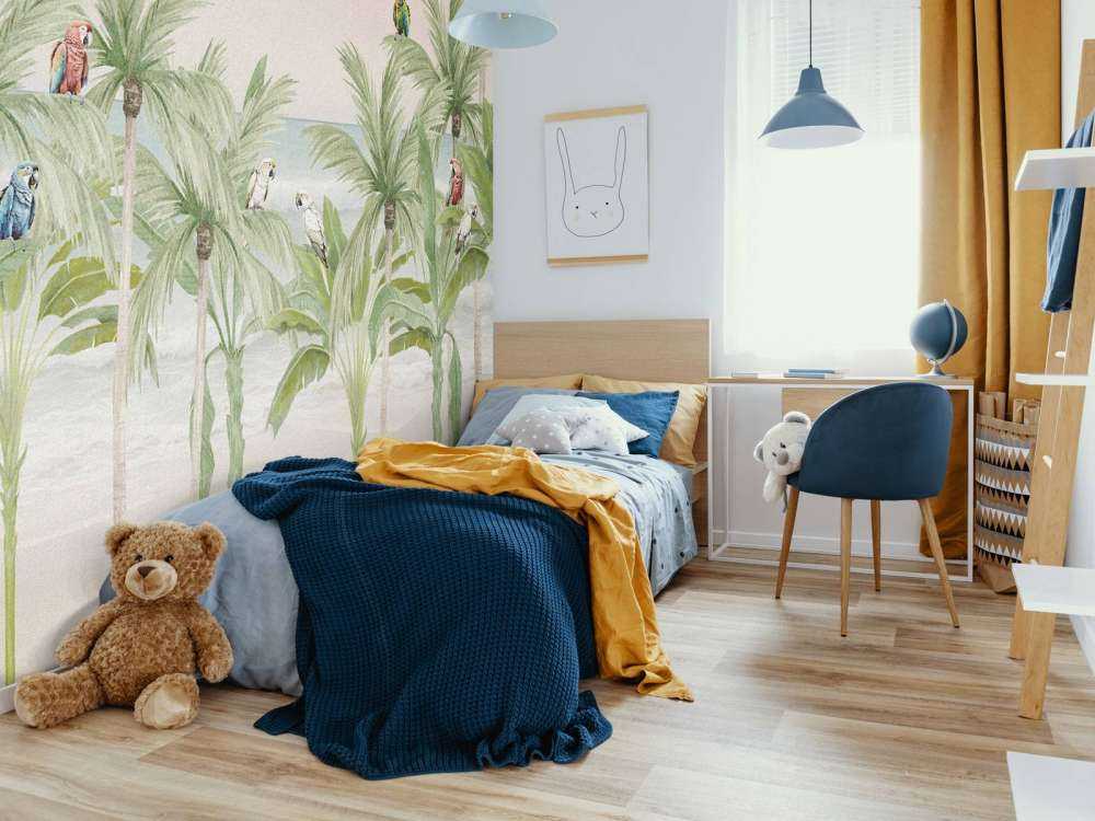 Pappagalli sulla spiaggia a colori