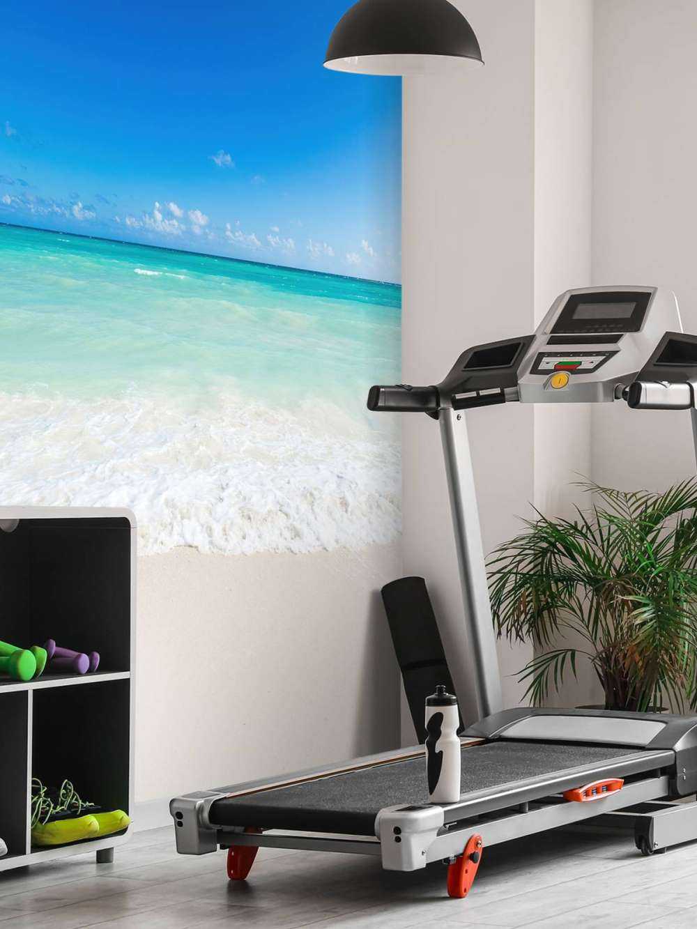 Spiaggia bianca e onde