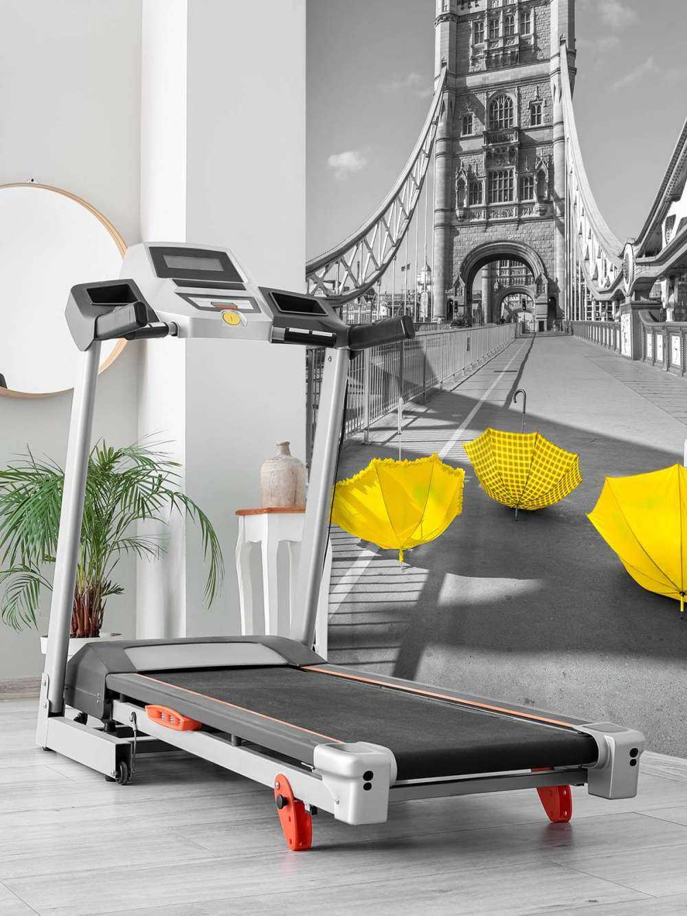 Ombrelli gialli sul Tower bridge