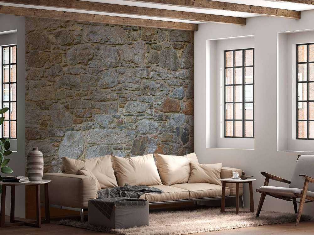 Muro medievale in pietra