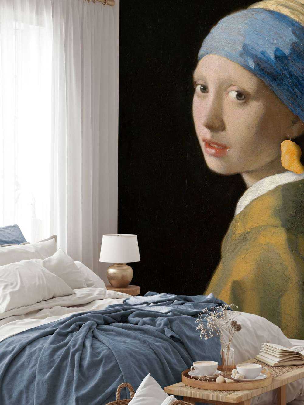 Ragazza con pepita di pollo