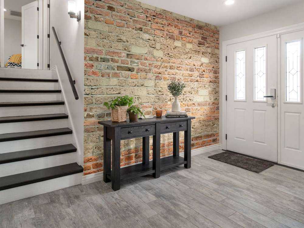 Muro con mattoni diversi