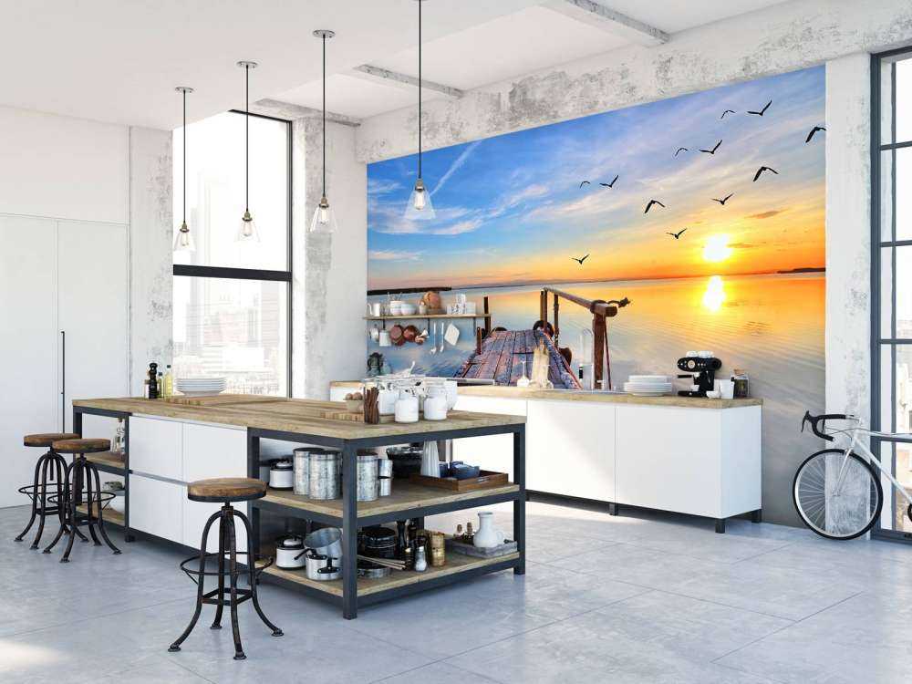 Uccelli sopra il mare