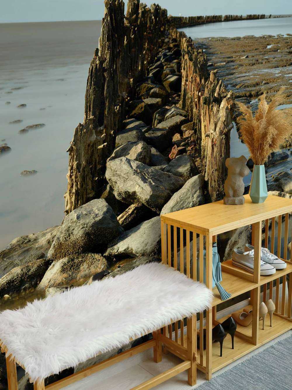 Frangiflutti di legno e pietra