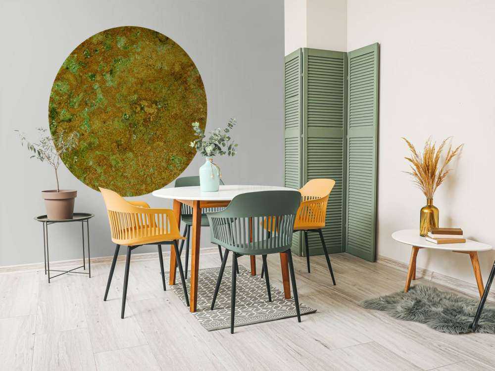 La estructura con un color dorado