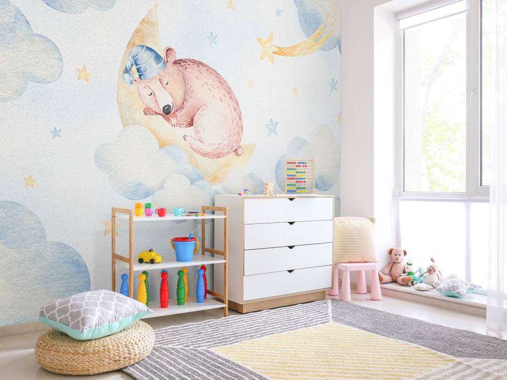 Orso addormentato tra le nuvole