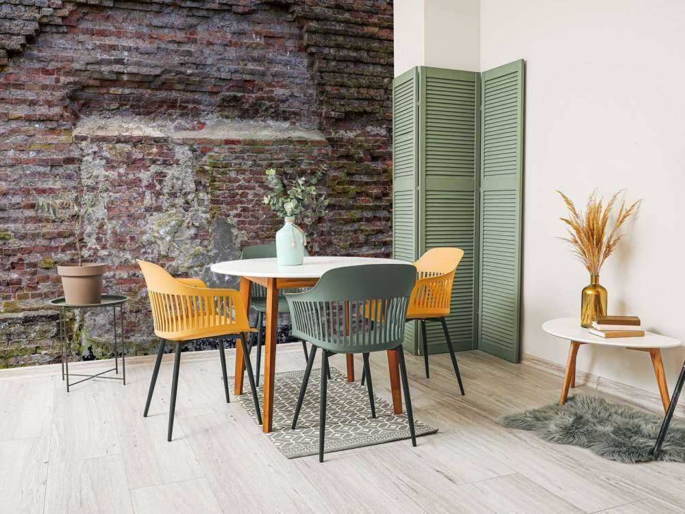 Vecchio muro sbriciolato