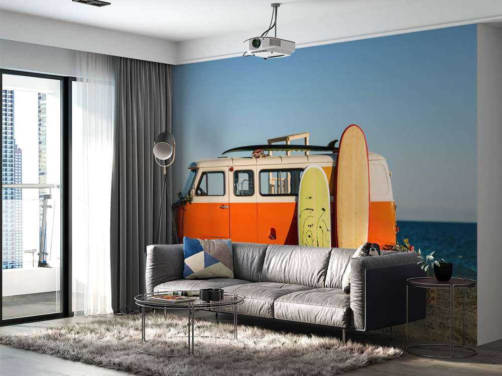 Autobus con tavola da surf