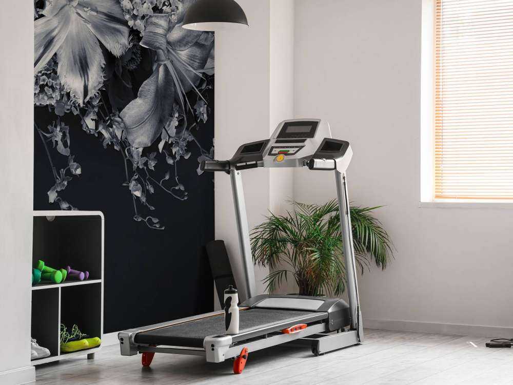 Fiori composti in bianco e nero