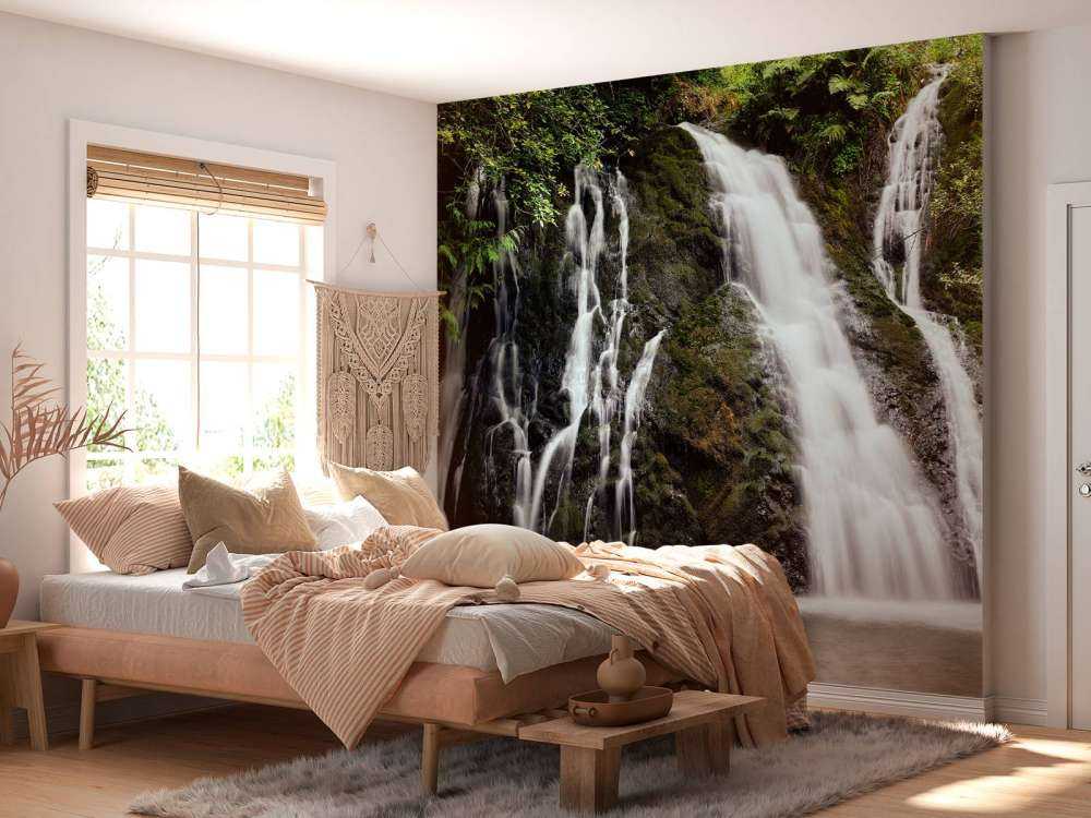 Cascata con 4 corsi d'acqua