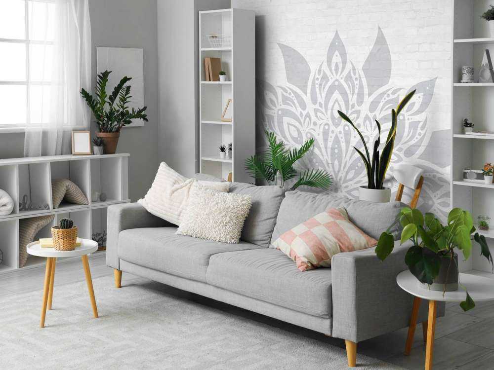 Mandala grigio chiaro su mattone