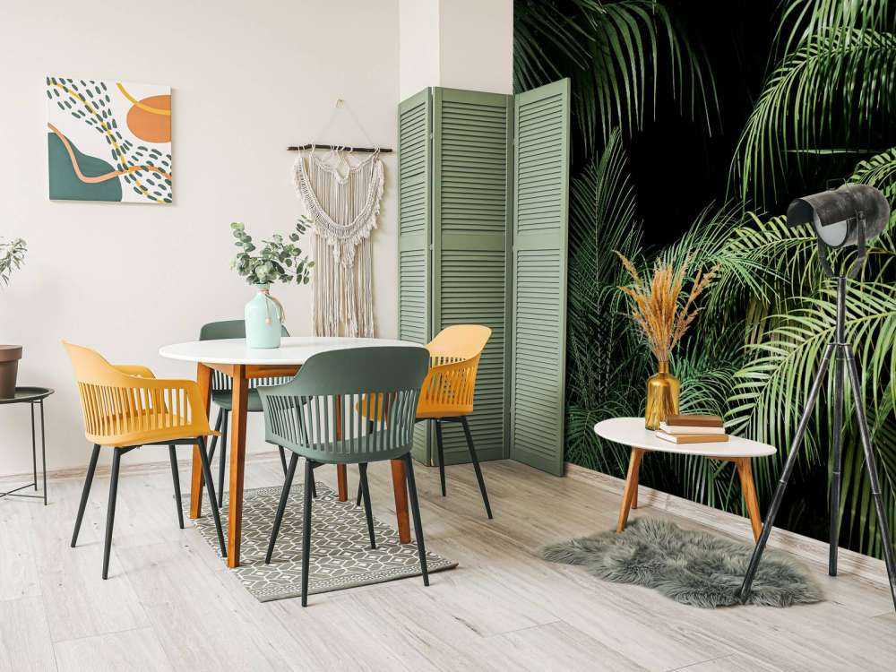 Pianta con foglie verdi