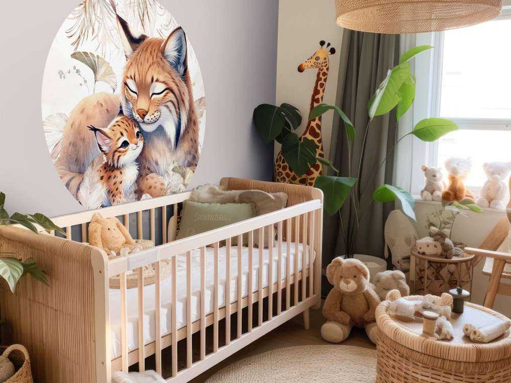 Lince amorevole con cucciolo