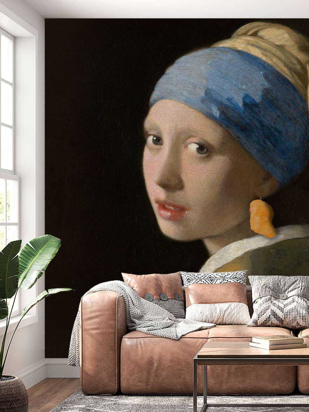 Ragazza con pepita di pollo