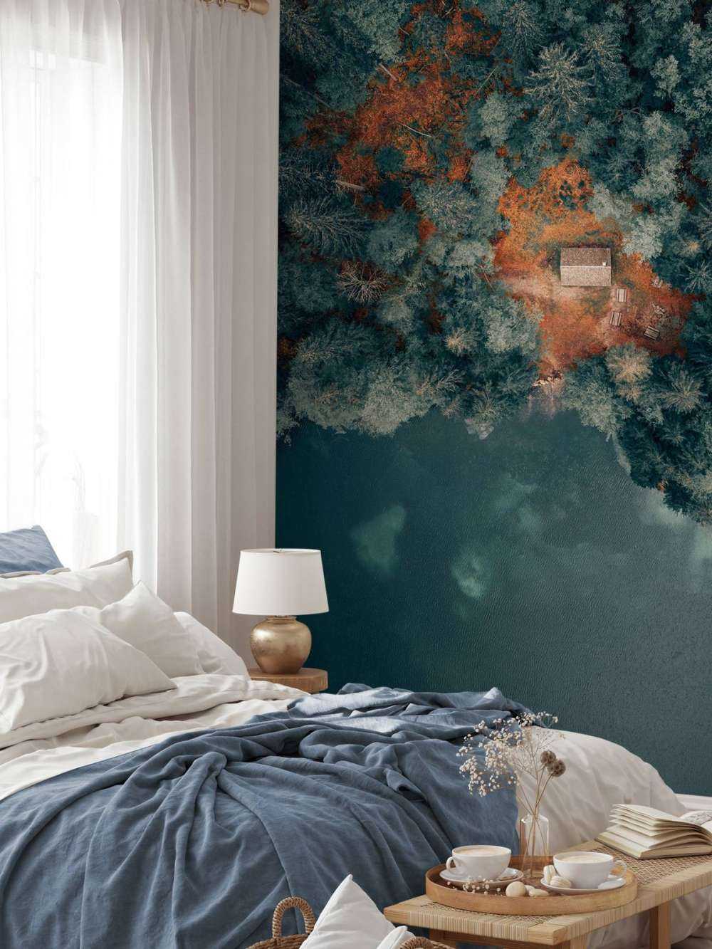 Cabina in mezzo alla foresta