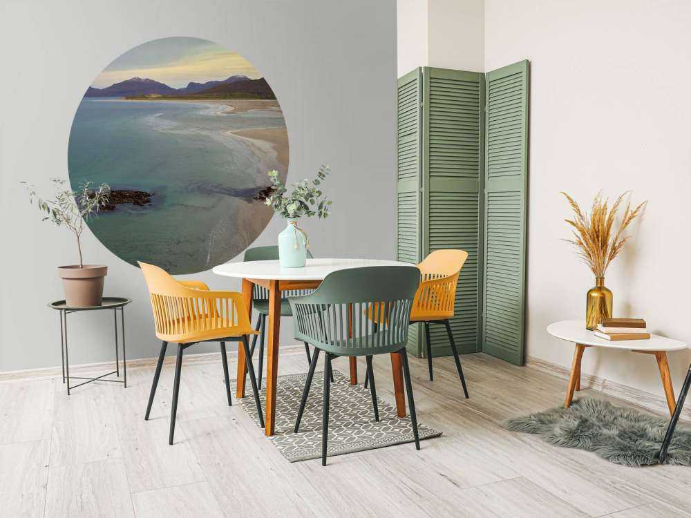 Mare e montagna lungo la costa