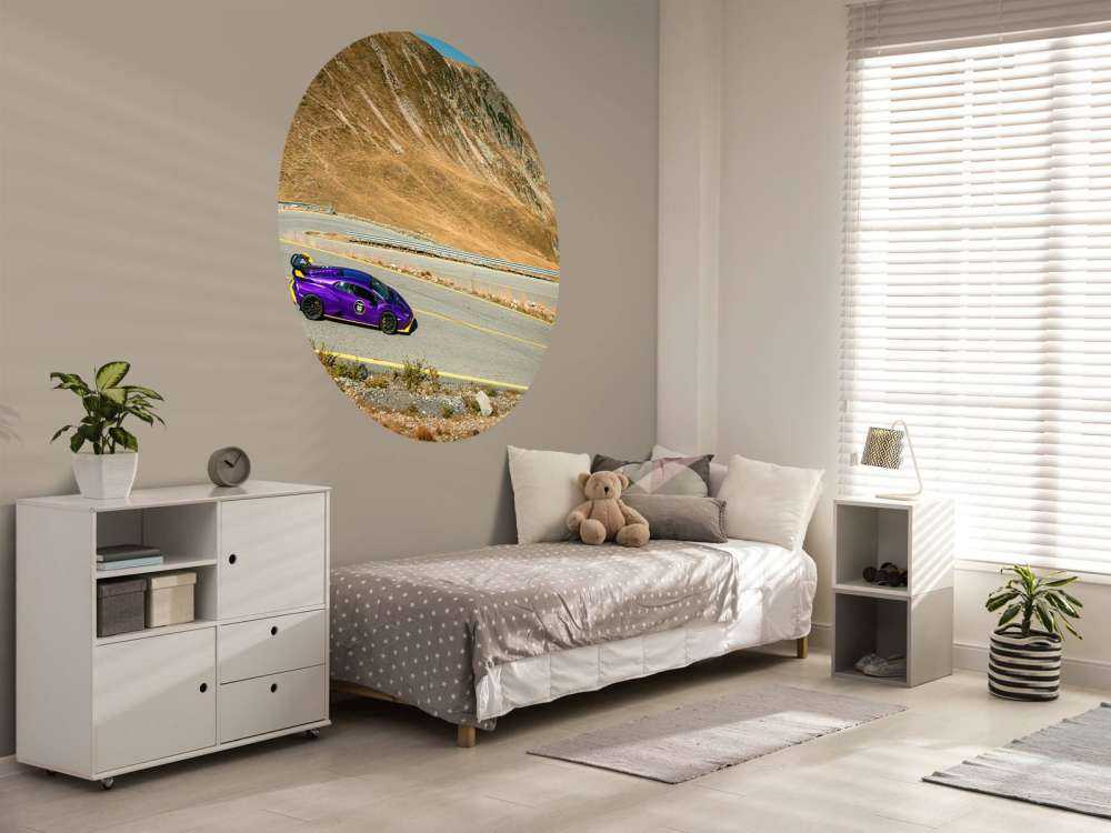 Lamborghini Huracán su una strada di montagna